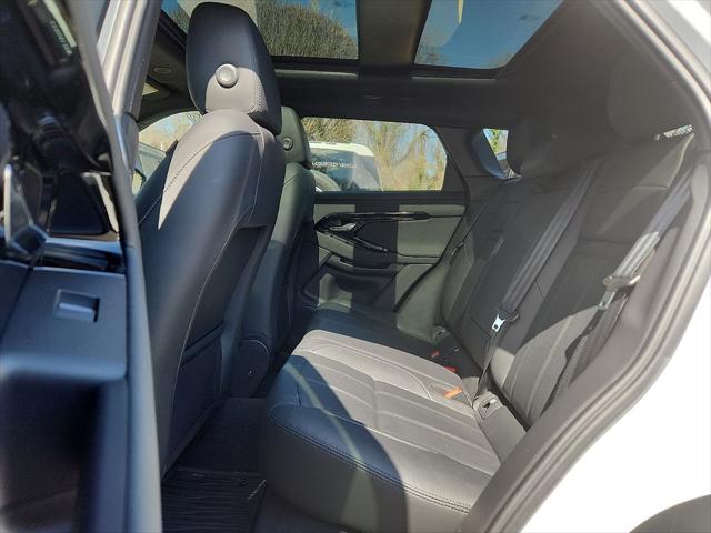 2025 Land Rover Range Rover Evoque Dynamic SE