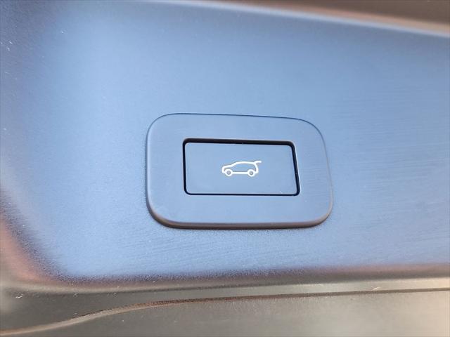 2025 Land Rover Range Rover Evoque Dynamic SE