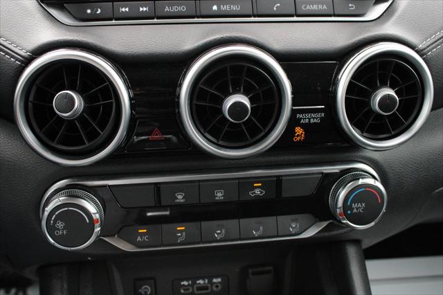 2024 Nissan Sentra SV Xtronic CVT