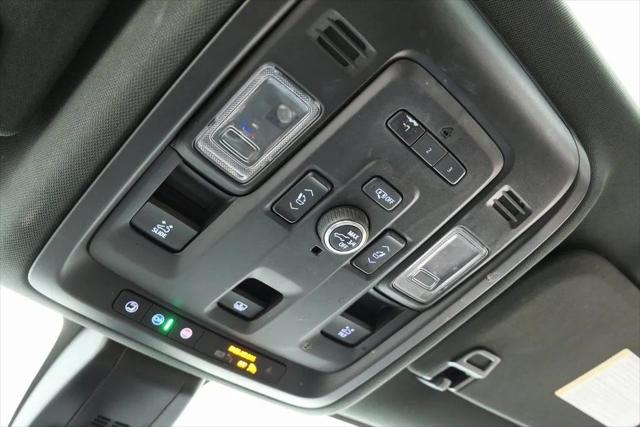 2021 Chevrolet Suburban 4WD High Country