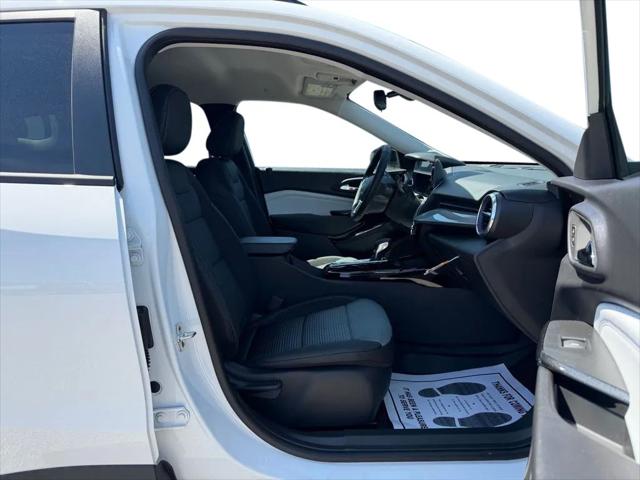 2026 Chevrolet Trax FWD LT