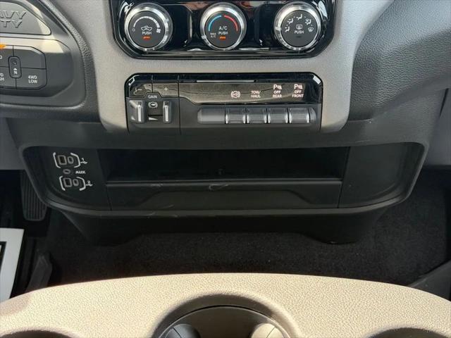 2026 Ram 2500 Big Horn Crew Cab 4x4 64 Box