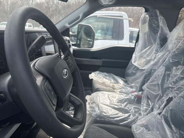 2023 Ford F-450 XLT
