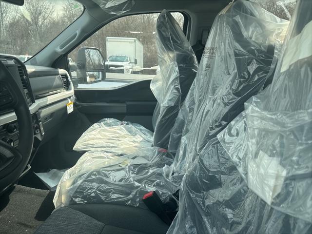 2023 Ford F-450 XLT