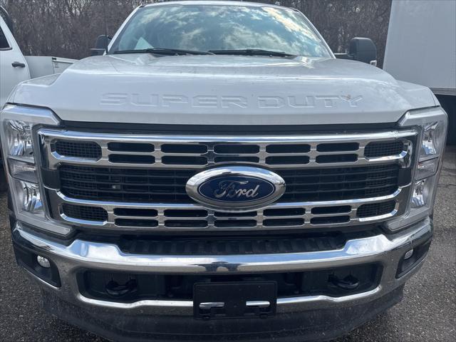 2023 Ford F-450 XLT