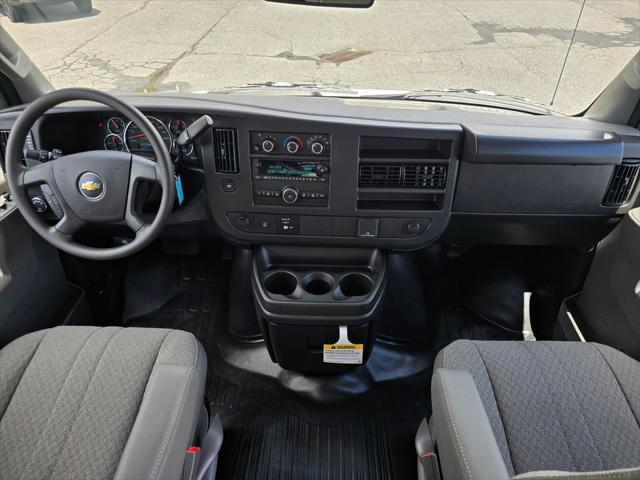 2026 Chevrolet Express Cargo Van 2500 Extended Wheelbase, WT, RWD