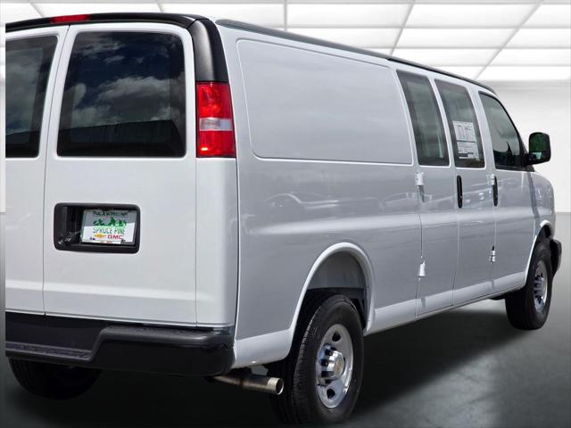 2026 Chevrolet Express Cargo Van 2500 Extended Wheelbase, WT, RWD