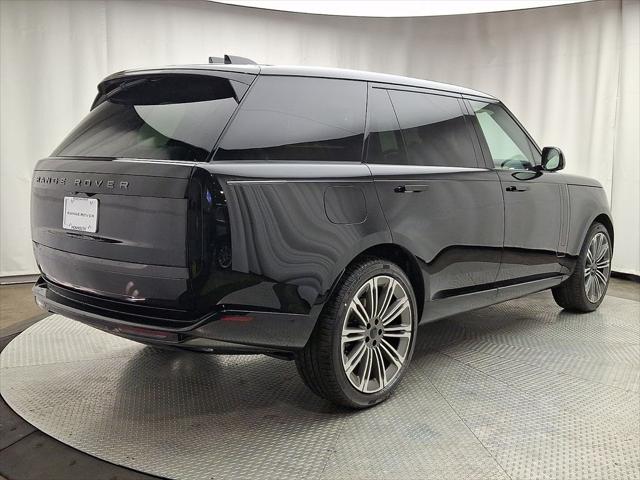 2026 Land Rover Range Rover P400 SE 7 Seat