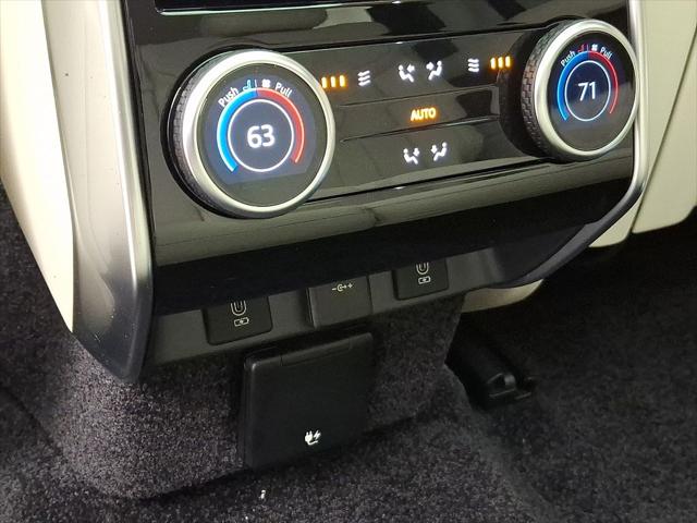 2026 Land Rover Range Rover P400 SE 7 Seat