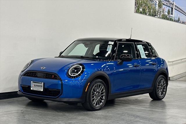 2025 MINI Hardtop Cooper S