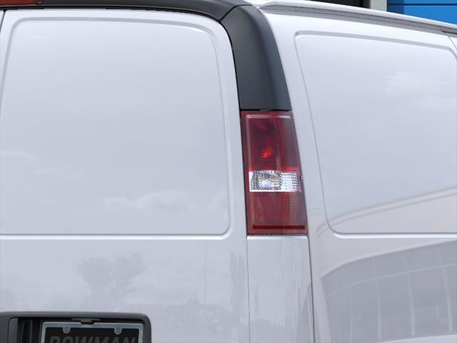 2026 Chevrolet Express Cargo Van 2500 Regular Wheelbase, WT, RWD