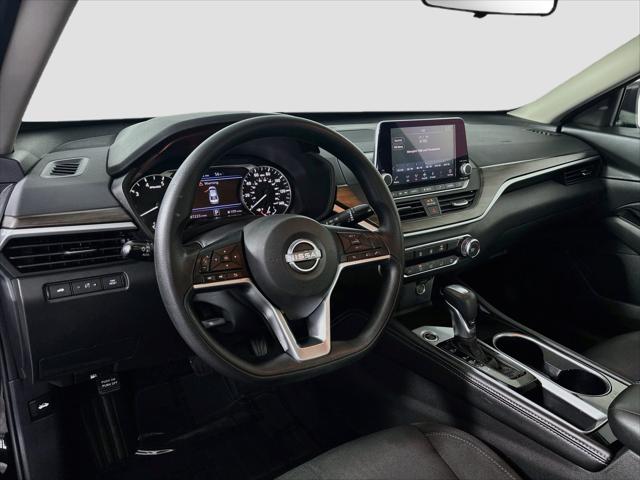 Used 2023 Nissan Altima SV FWD For Sale in Olive Branch, MS