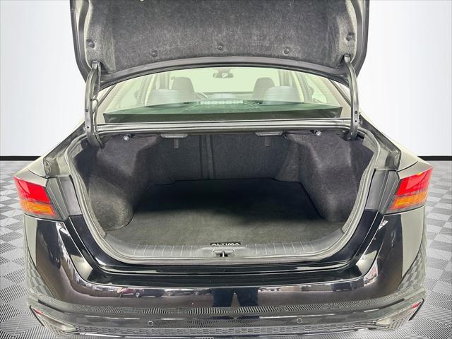 Used 2023 Nissan Altima SV FWD For Sale in Olive Branch, MS