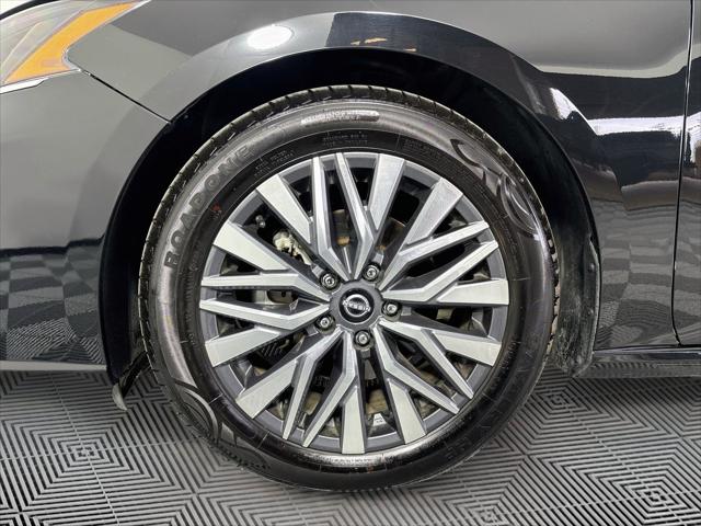 Used 2023 Nissan Altima SV FWD For Sale in Olive Branch, MS