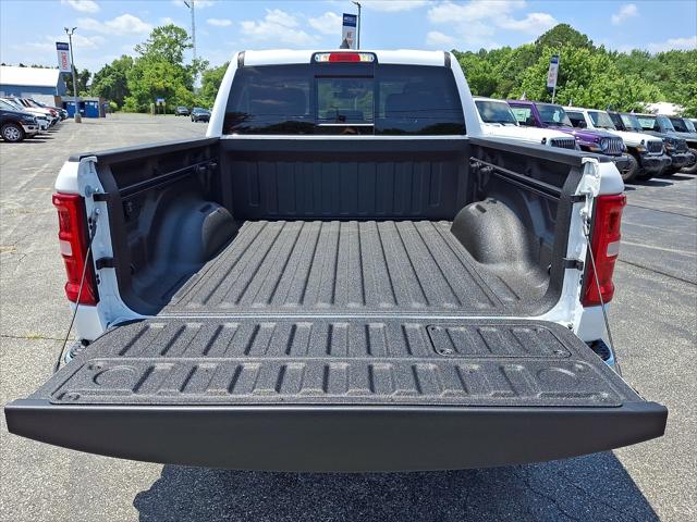 2026 Ram 1500 Laramie Crew Cab 4x4 5'7" Box