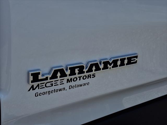 2026 Ram 1500 Laramie Crew Cab 4x4 5'7" Box