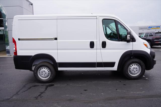 2026 RAM Ram ProMaster RAM PROMASTER 1500 TRADESMAN CARGO VAN LOW ROOF 118 WB