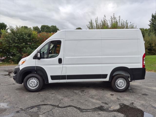 2026 Ram ProMaster Cargo Van Tradesman High Roof 136 WB w/Pass Seat