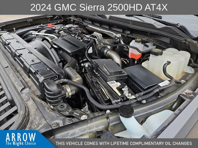 2024 GMC Sierra 2500HD 4WD Crew Cab Standard Bed AT4X