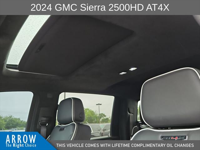 2024 GMC Sierra 2500HD 4WD Crew Cab Standard Bed AT4X