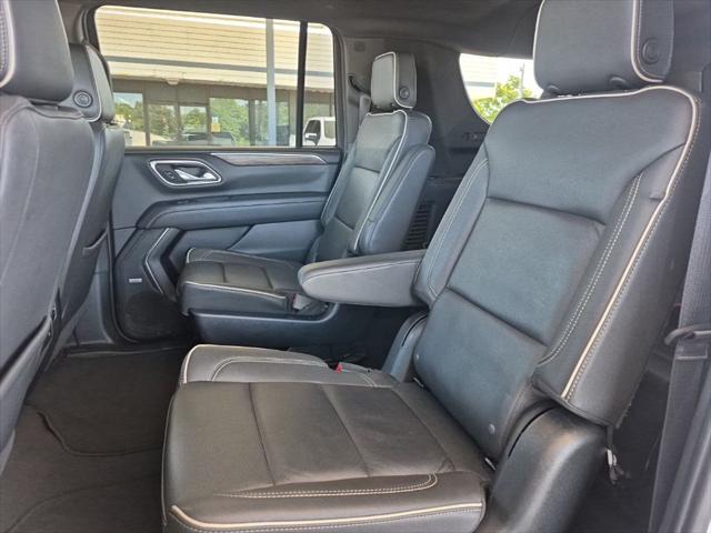 2023 Chevrolet Suburban 4WD Premier
