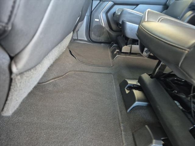 2023 Chevrolet Suburban 4WD Premier