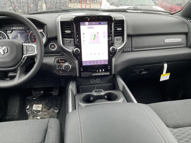 2026 Ram 1500 Big Horn Crew Cab 4x4 5'7" Box