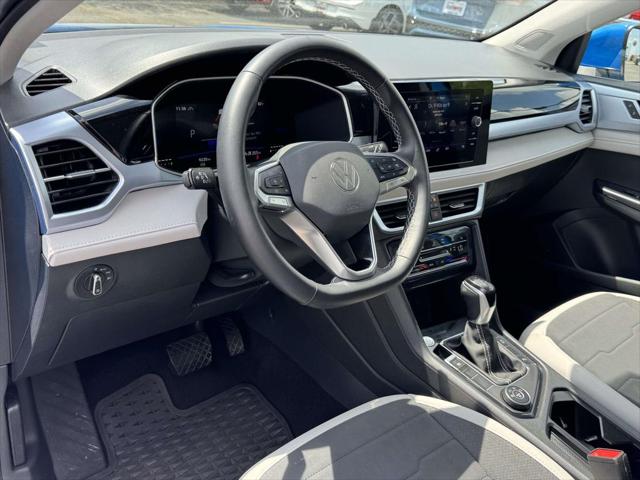 2025 Volkswagen Taos 1.5T SE