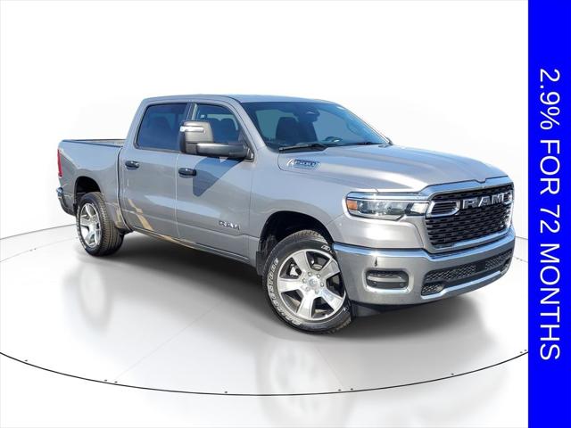 2026 Ram 1500 Tradesman Crew Cab 4x4 5'7" Box for sale in Shorewood, IL