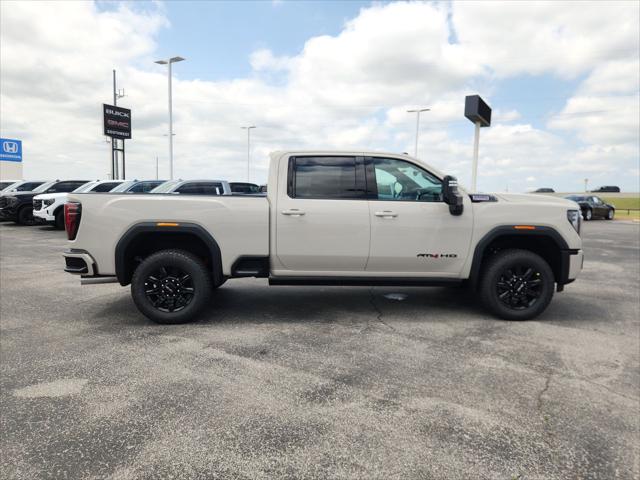 2026 GMC Sierra 2500HD Crew Cab, Standard Bed, AT4, 4WD