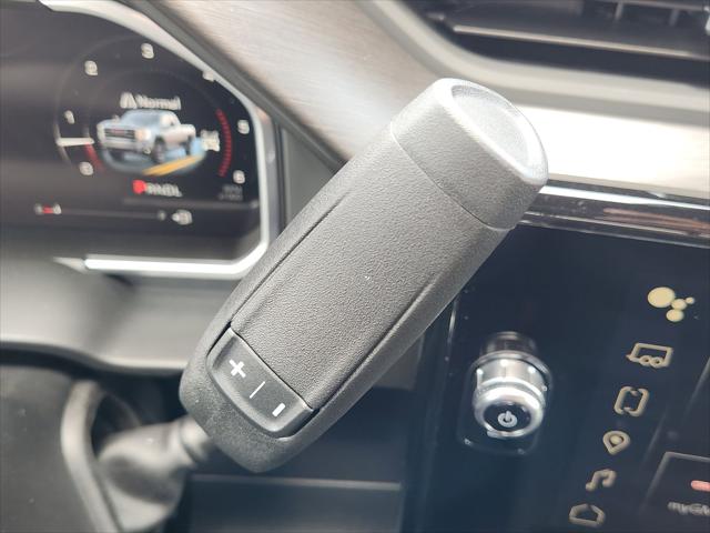 2026 GMC Sierra 2500HD Crew Cab, Standard Bed, AT4, 4WD