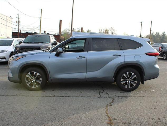 2023 Toyota Highlander XLE 2023 Toyota Highlander XLE