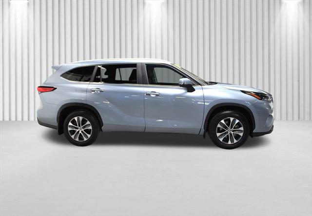 2023 Toyota Highlander XLE 2023 Toyota Highlander XLE