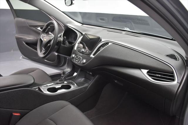 2025 Chevrolet Malibu FWD LS