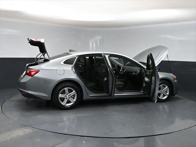 2025 Chevrolet Malibu FWD LS