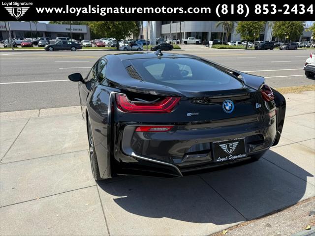 2015 BMW i8 Coupe