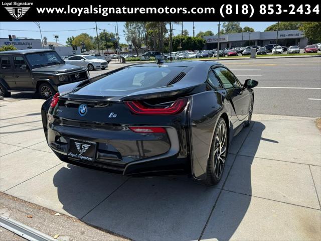 2015 BMW i8 Coupe