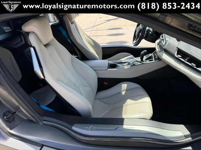 2015 BMW i8 Coupe