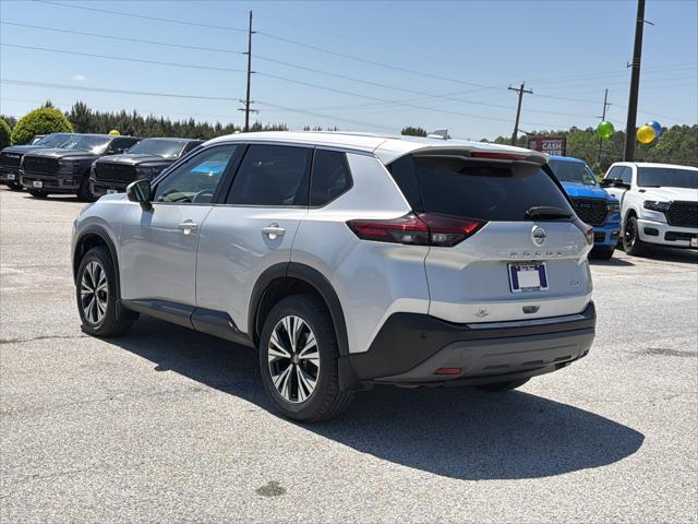 2021 Nissan Rogue SV FWD