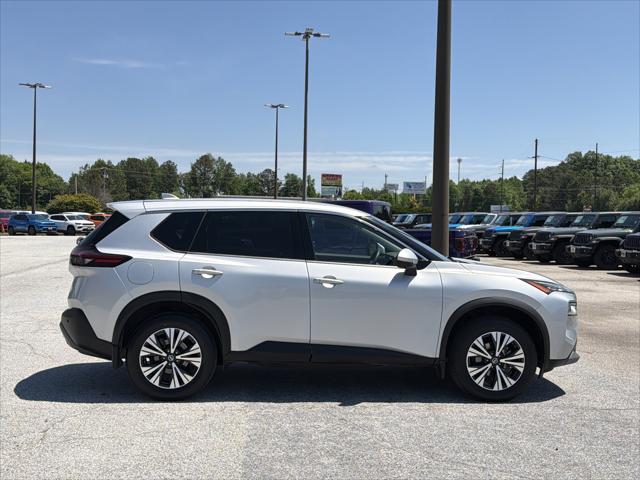 2021 Nissan Rogue SV FWD