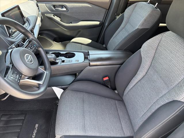2021 Nissan Rogue SV FWD