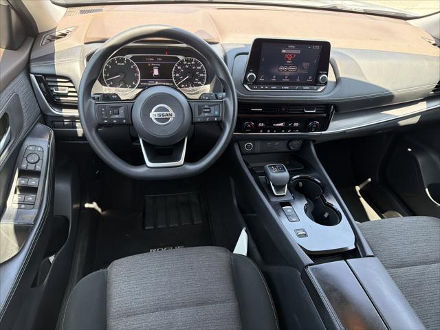 2021 Nissan Rogue SV FWD