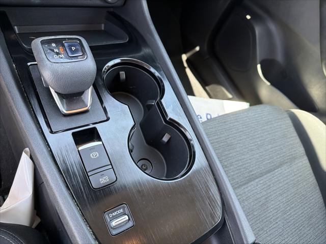 2021 Nissan Rogue SV FWD