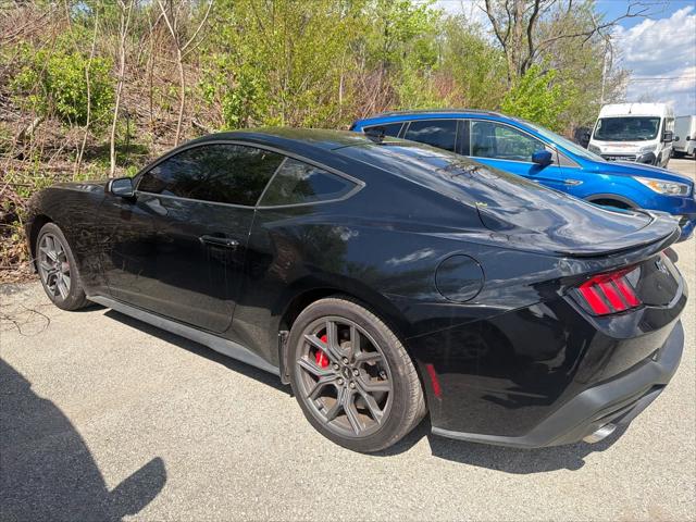 2024 Ford Mustang EcoBoost Fastback
