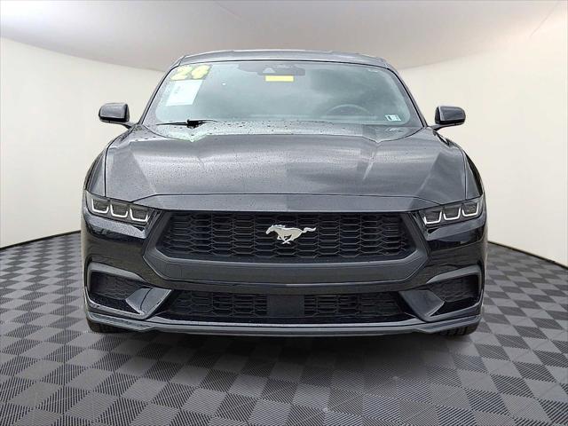 2024 Ford Mustang EcoBoost Fastback 2024 Ford Mustang EcoBoost Fastback