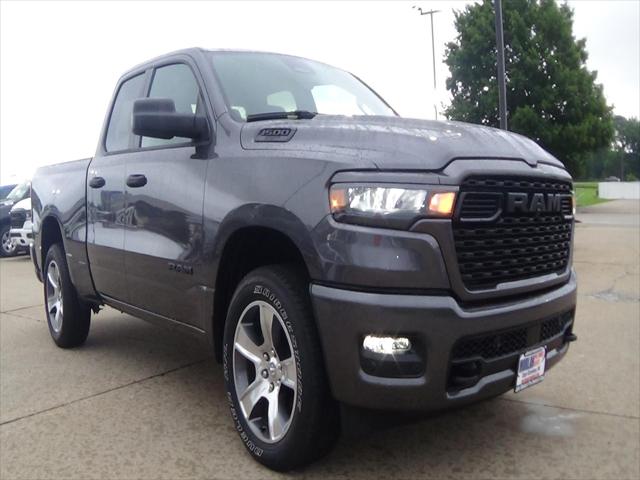 2025 Ram 1500 Tradesman Quad Cab 4x4 64 Box