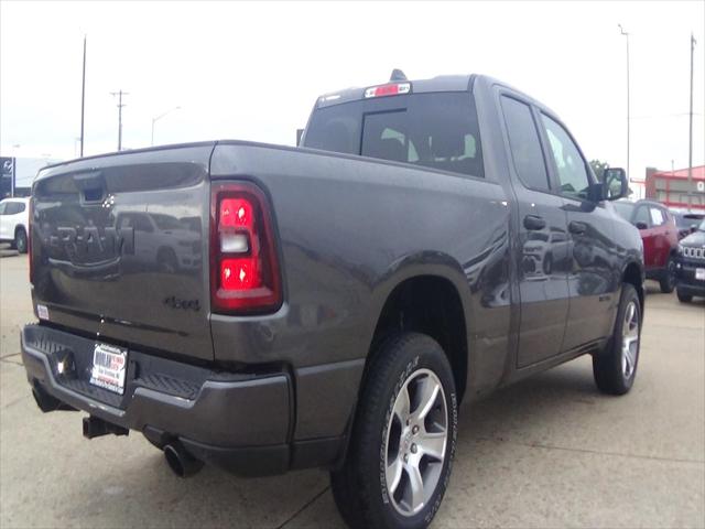 2025 Ram 1500 Tradesman Quad Cab 4x4 64 Box