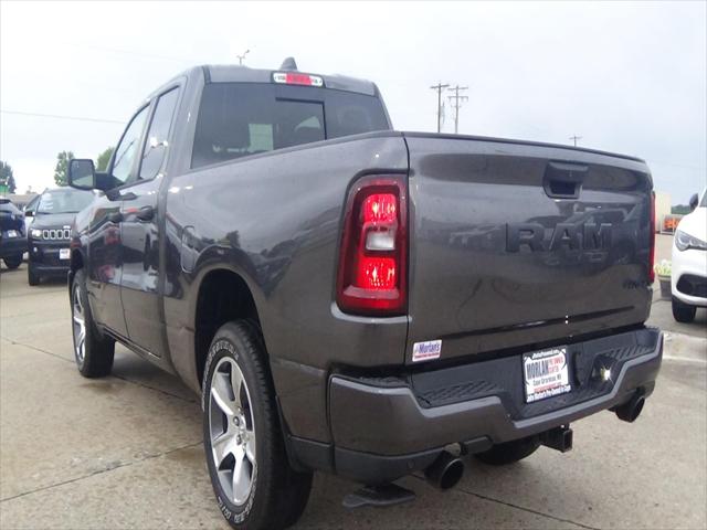 2025 Ram 1500 Tradesman Quad Cab 4x4 64 Box