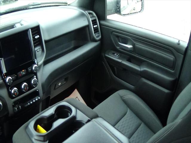 2025 Ram 1500 Tradesman Quad Cab 4x4 64 Box