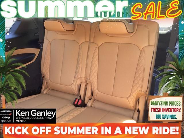 2026 Jeep Grand Cherokee Summit 4x4